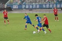 米乐m6平台-快船队主帅赞扬球员表现，信心满满备战下一场比赛