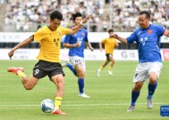 米乐体育娱乐-国内足球联赛战况紧张，球队实力均衡对抗