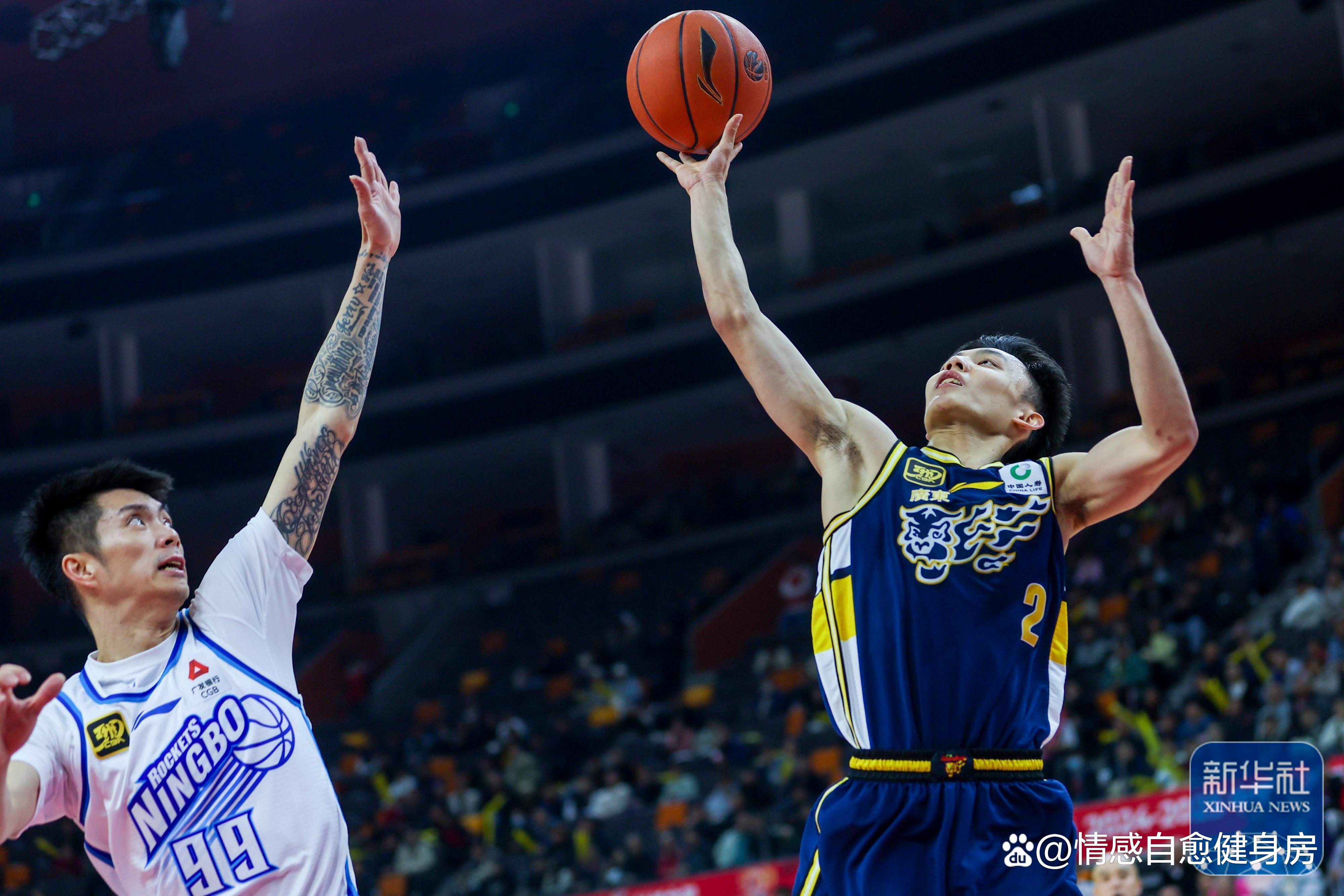 包含北京首钢逆转江苏男篮，实现惊险胜利的词条