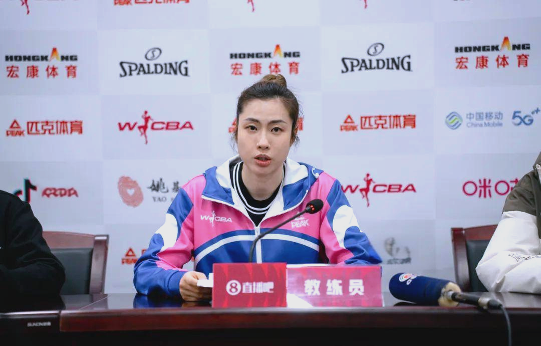 包含北京首钢逆转江苏男篮，实现惊险胜利的词条