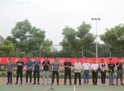 包含队员展示技术风采，备战国际激战赛的词条