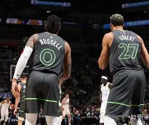 狼队客场遭逢主场惨败，积分榜下滑的简单介绍