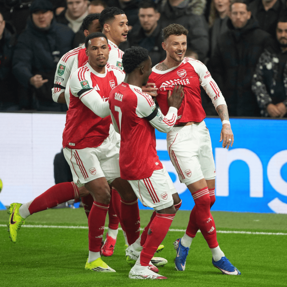 阿森纳客场战胜对手，取得了一场来之不易的胜利(阿森纳经典比赛)